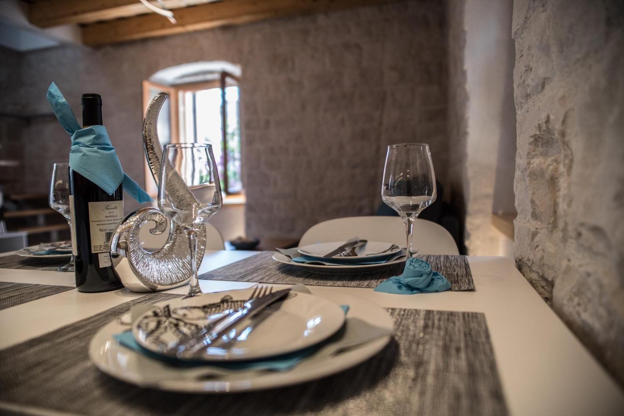 Limestone Heritage House Trogir Rum bild